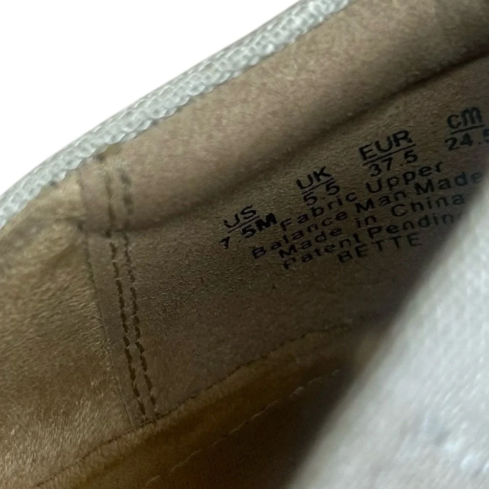 Naturalizer N5 Comfort Cream Canvas Wedge Slip On Shoes Women’s 7.5M